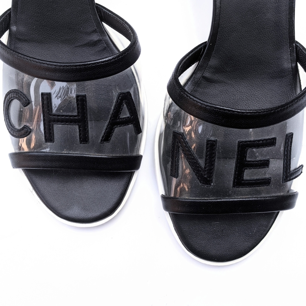 🤩CHANEL🤩PVC Transparent Sandal Mules 2019 - Picture 5 of 13